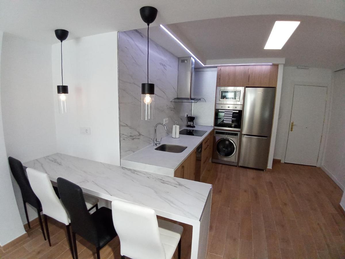 Piso Reconquista Apartment โอเบียโด ภายนอก รูปภาพ