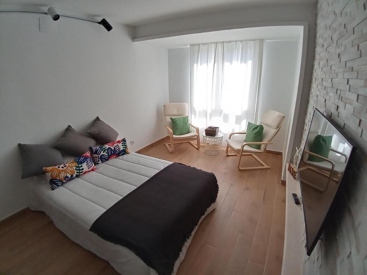 Piso Reconquista Apartment โอเบียโด ภายนอก รูปภาพ
